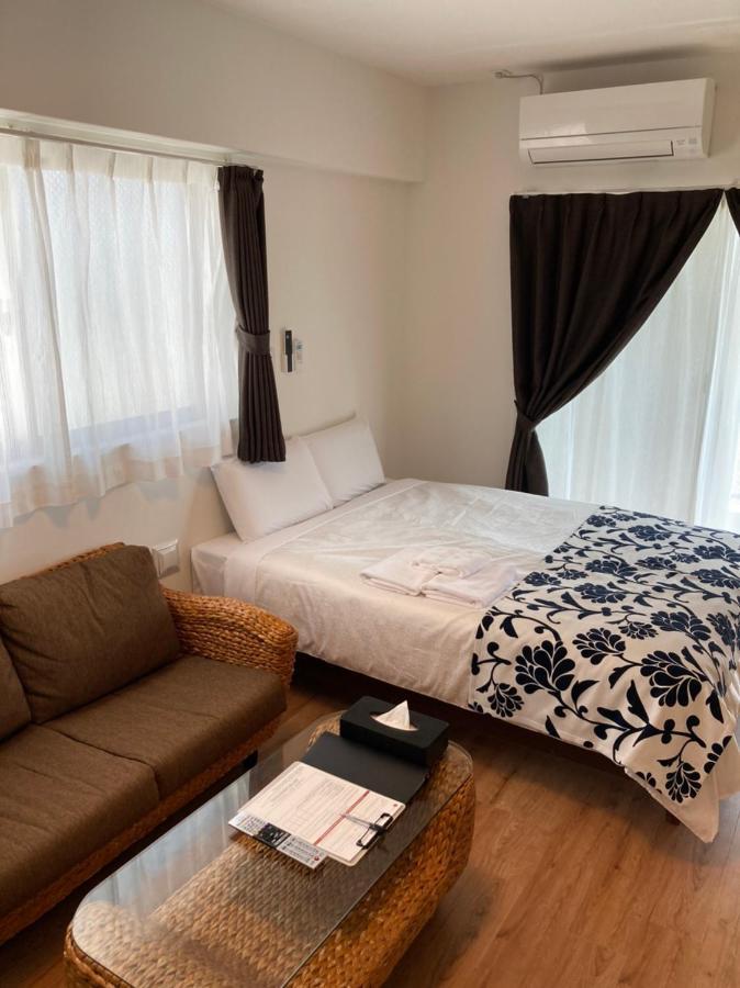 Hotel Cozy Stay In Minatogawa Urasoe Esterno foto