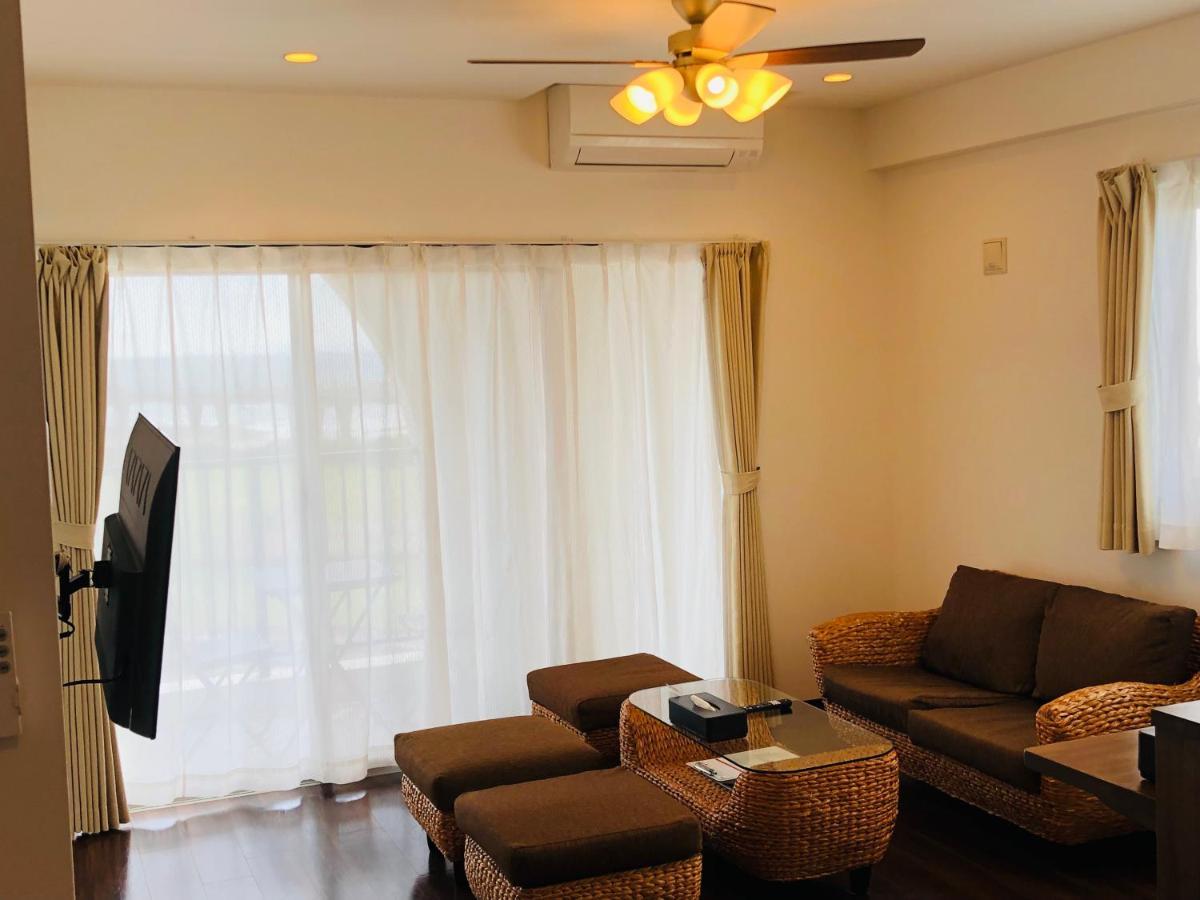 Hotel Cozy Stay In Minatogawa Urasoe Esterno foto