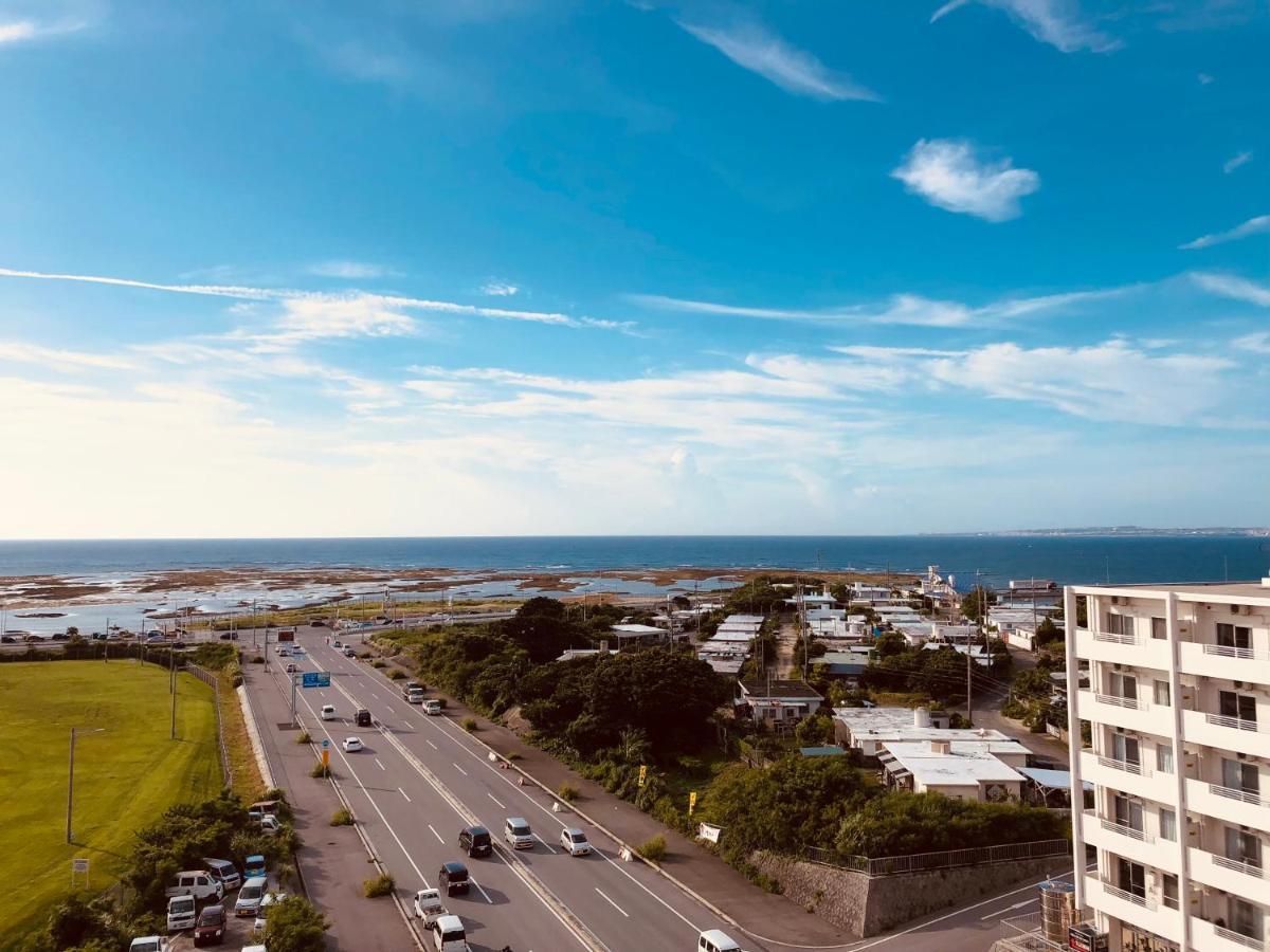 Hotel Cozy Stay In Minatogawa Urasoe Esterno foto